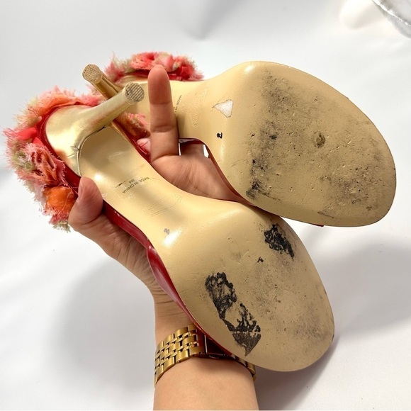 Hale Bob patent red leather floral rosette heels size 8 - Picture 13 of 15